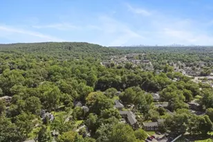 20 Pine Terrace E, Millburn, NJ 07078 - Photo 38