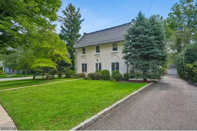 20 Pine Terrace East, Millburn, NJ 07078 - Photo 32