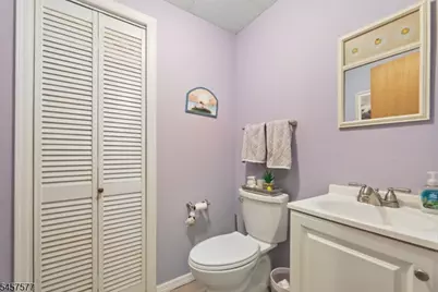 15 Garfield Rd, Parsippany, NJ 07054 - Photo 26