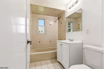 610 Academy Ter, Linden, NJ 07036 - Photo 20