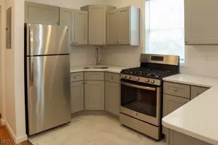 373-375 6th Ave, Newark, NJ 07107 - Photo 2