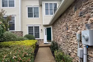 86 Briar Ct, Hardyston Township, NJ 07419 - Photo 2