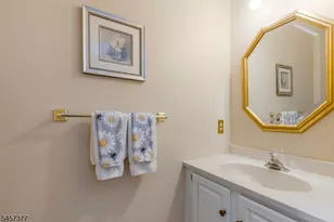 29 Edgewood Road Condo, Bedminster Township, NJ 07921 - Photo 10