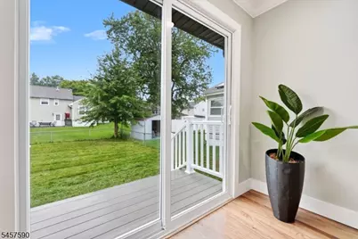 624 Exeter Rd, Linden, NJ 07036 - Photo 28