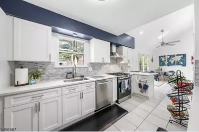2173 Halsey St, Union Township, NJ 07083 - Photo 8