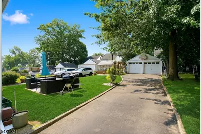 24 Cleveland Ave, Newark, NJ 07106 - Photo 20