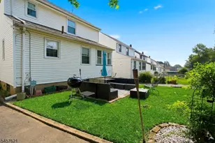 24 Cleveland Ave, Newark, NJ 07106 - Photo 16