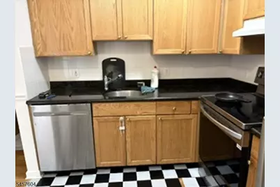 460A Liberty St, Little Ferry, NJ 07643 - Photo 10