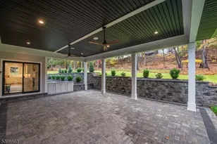 24 Cliffside Dr, Livingston, NJ 07039 - Photo 44