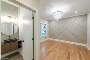 24 Cliffside Dr, Livingston, NJ 07039 - Photo 18
