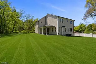60 W Hobart Gap Rd, Livingston, NJ 07039 - Photo 40