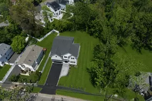 60 W Hobart Gap Rd, Livingston, NJ 07039 - Photo 4