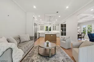 60 W Hobart Gap Rd, Livingston, NJ 07039 - Photo 14