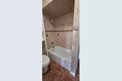 111 W 2nd St #2, Clifton, NJ 07011 - Photo 8