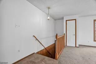 56 Portsmouth Ct, Hamburg, NJ 07419 - Photo 26