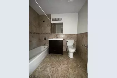 77 Prospect Ave, Hackensack, NJ 07601 - Photo 12