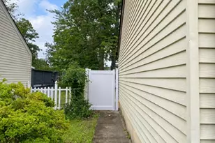 57 Amherst Pl, Livingston, NJ 07039 - Photo 14
