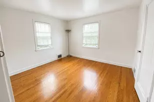 57 Amherst Pl, Livingston, NJ 07039 - Photo 8