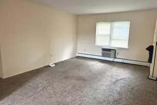 1120 Valley Rd, Wayne, NJ 07470 - Photo 2