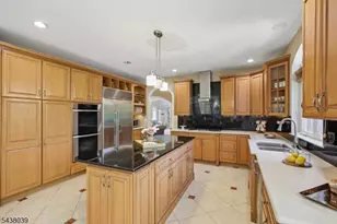 11 Valley Wood Dr, Franklin Township, NJ 08873 - Photo 14