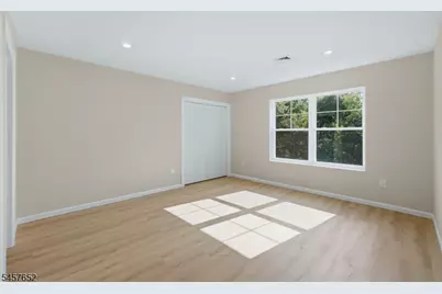 10A Delar Pkwy #A, Franklin Township, NJ 08823 - Photo 14