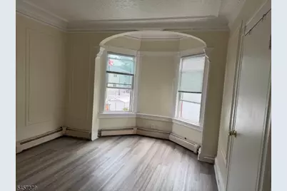 555 Broadway, Newark, NJ 07104 - Photo 4