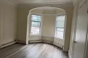 555 Broadway, Newark, NJ 07104 - Photo 4