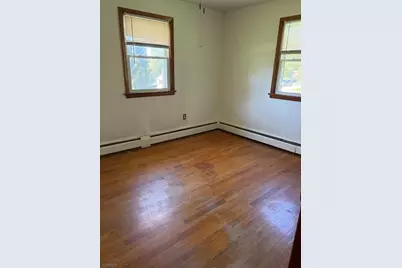 401 Liberty Blvd, Pohatcong Township, NJ 08865 - Photo 6