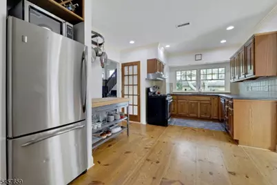 75 Buena Vista Ave, Hawthorne, NJ 07506 - Photo 14