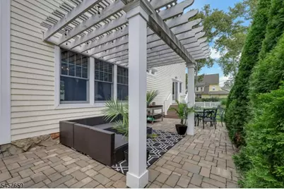 75 Buena Vista Ave, Hawthorne, NJ 07506 - Photo 26
