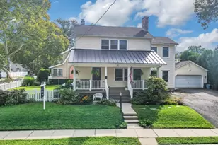 75 Buena Vista Ave, Hawthorne, NJ 07506 - Photo 1