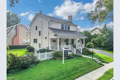 75 Buena Vista Ave, Hawthorne, NJ 07506 - Photo 2