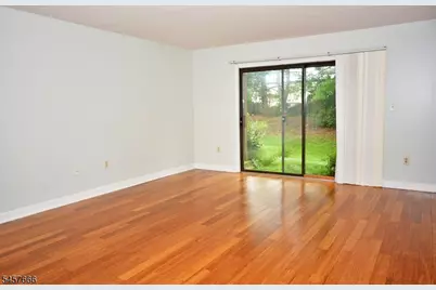 29 Barclay Ct, Lawrence Township, NJ 08648 - Photo 10