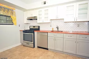 29 Barclay Ct, Lawrence Township, NJ 08648 - Photo 4