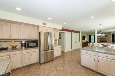 3 Red Oak Ln, Rockaway Township, NJ 07866 - Photo 14