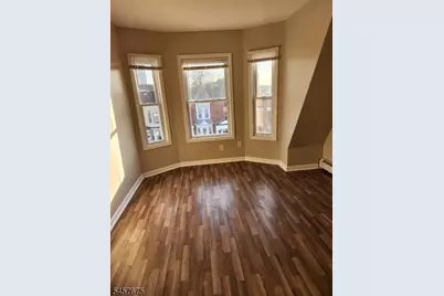 111 Park Ave, Newark, NJ 07104 - Photo 2