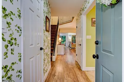 4E New Bedford Rd #E, West Milford, NJ 07480 - Photo 4