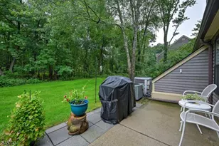 4E New Bedford Rd, West Milford, NJ 07480 - Photo 22