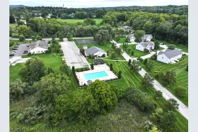 3 Druid Ln, Hardyston Township, NJ 07419 - Photo 2