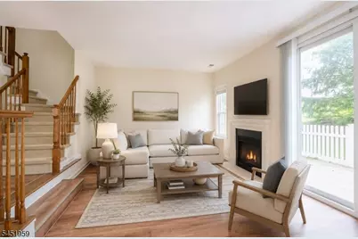 9 Evans Court, Bedminster Township, NJ 07921 - Photo 4