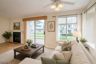 64 Sage Ct, Bedminster Township, NJ 07921 - Photo 8