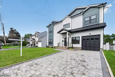 229 East Ln, Clark Township, NJ 07066 - Photo 2