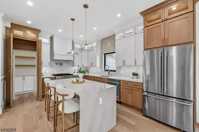 229 East Ln, Clark Township, NJ 07066 - Photo 12
