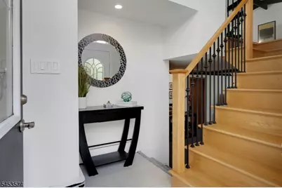 11 Iroquois Ave, Rockaway Township, NJ 07866 - Photo 2