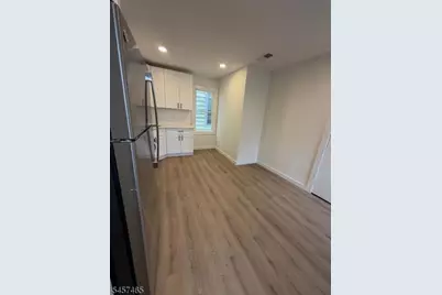 310 Walnut St, Elizabeth, NJ 07201 - Photo 2