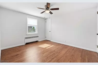120 Campbell Ave, Clifton, NJ 07013 - Photo 18