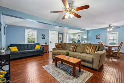 730 Washington St, Hackettstown, NJ 07840 - Photo 8