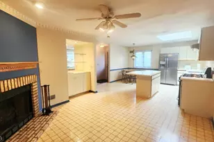51 Peach Hill Ct, Ramsey, NJ 07446 - Photo 2