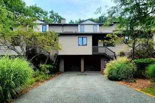 51 Peach Hill Ct, Ramsey, NJ 07446 - Photo 1
