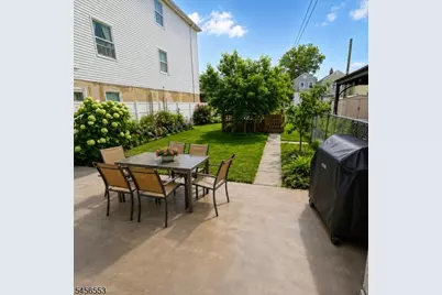 87 Darcy St, Newark, NJ 07105 - Photo 18